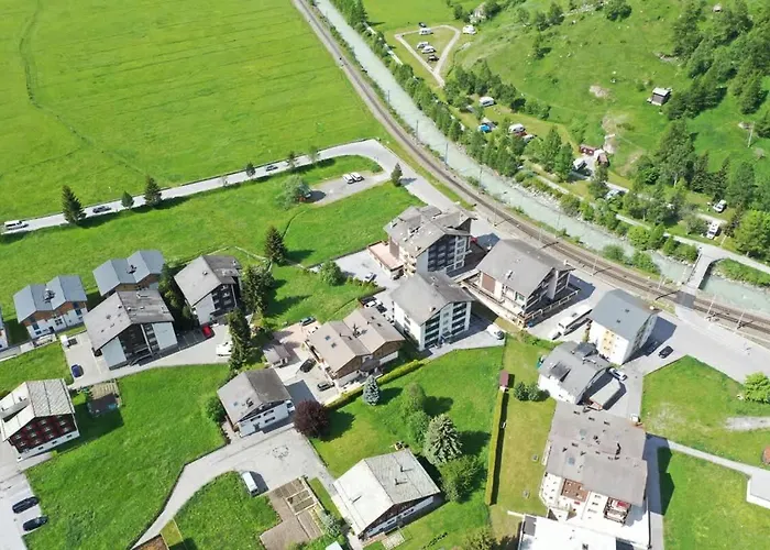 Pure Comfort! Entire With Abundant Space Near Zermatt With Parking! Apartment