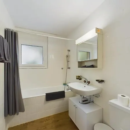 Pure Comfort! Entire With Abundant Space Near Zermatt With Parking! شقة *